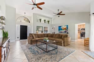 2908 Sw Lauren Way, Palm City