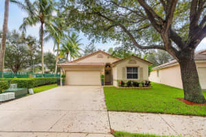 4942 Nw 54th Avenue, Coconut Creek