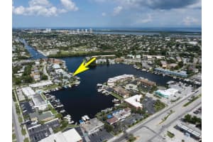 400 Northlake Court 205, North Palm Beach