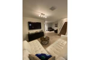 8909 Nw 53rd Street, Sunrise