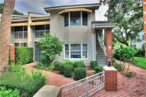 105 Park Shores Circle 20, Indian River Shores