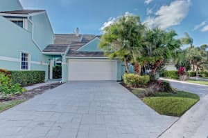 1000 N Us Highway 1 785, Jupiter