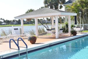 5588 Ne Gulfstream Way, Stuart