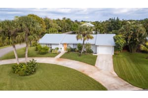 9165 Se Yacht Club Circle Sw, Hobe Sound