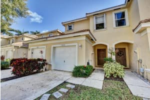 13870 Creston Place, Wellington