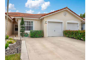 5108 N La Sedona Circle, Delray Beach