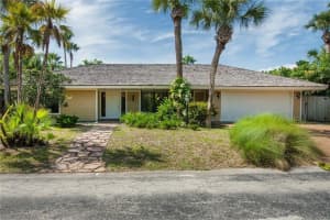 1933 Ocean Ridge Circle, Vero Beach 1933 Ocean Ridge Circle, Vero Beach