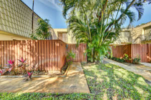 1700 Embassy Drive 510, West Palm Beach