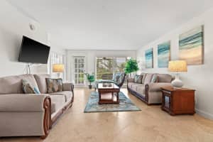 3114 S Ocean Boulevard 205, Highland Beach