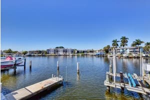 309 Lake Circle 204, North Palm Beach