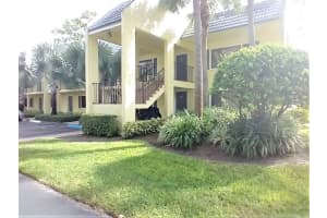711 Forest Club Drive 317, Wellington