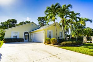 2402 Sw Estella Terrace, Palm City