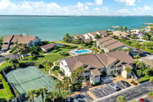 2040 Ne Ocean Boulevard E, Stuart