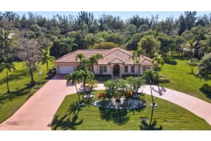 8776 Thousand Pines Circle, West Palm Beach