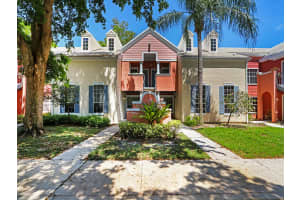 1165 Crystal Way E E, Delray Beach