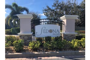 832 Greenleaf Circle, Vero Beach