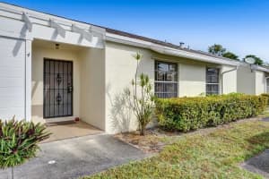 807 Ne 214th Lane 4, Miami 807 Ne 214th Lane 4, Miami