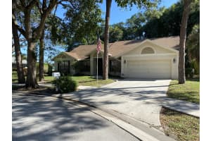 717 Golf Court, Delray Beach