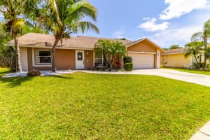 6090 Serene Run, Lake Worth