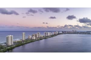 125 Shore Court 307a, North Palm Beach