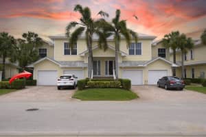 3478 Sw Sawgrass Villas Drive 7a, Palm City