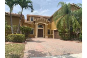 1748 Sw 195 Avenue, Miramar