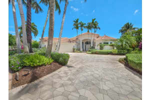 110 Saint Edward Place, Palm Beach Gardens