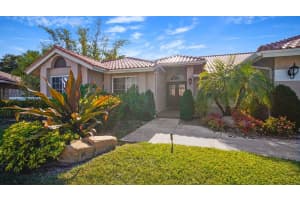 9664 W Lake Court, Boca Raton