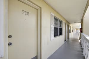 3915 S Flagler Drive 318, West Palm Beach