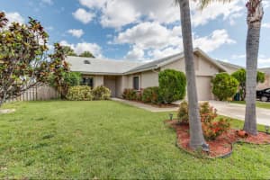 5672 Strawberry Lakes Circle, Lake Worth