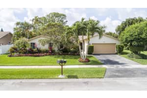 4858 Marbella Road S, West Palm Beach