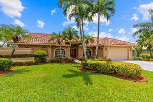 2018 Sw Hunters Club Way, Palm City