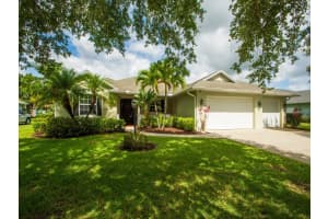 465 Greystone Court Sw, Vero Beach