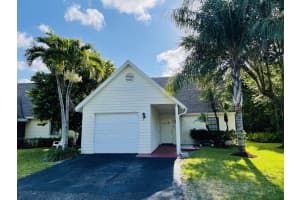 6385 Pinyon Pine Court, Lake Worth