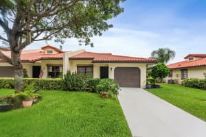 5 Bethesda Park Circle, B5, Boynton Beach