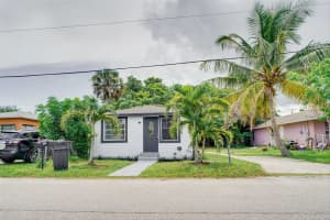 8454 Se Date Street, Hobe Sound
