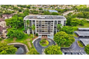 5951 Wellesley Park Drive 302, Boca Raton