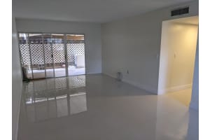 6255 Sw Kendale Lakes Circle 130, Miami 6255 Sw Kendale Lakes Circle 130, Miami