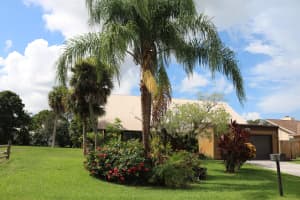 1133 Rainwood Circle, Palm Beach Gardens