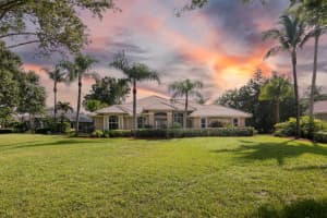 4844 Sw Lake Grove Circle, Palm City