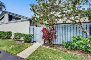 104 Timberlane Circle D-1, Greenacres 104 Timberlane Circle D-1, Greenacres