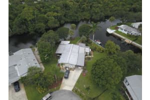 102 Se Paradise Place, Stuart