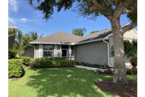 1815 Hawthorne Drive, Vero Beach