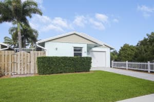 141 E Riverside 40 Drive, Jupiter