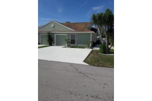 1663 Royal Forest Court 1663, West Palm Beach