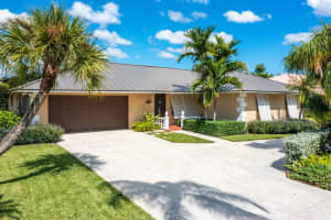 6811 N Calle Del Paz, Boca Raton