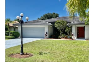2343 Sw Spoonbill Drive, Palm City
