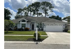 123 Royal Pine Circle N, Royal Palm Beach