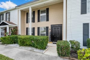 11860 Brier Patch Court, Wellington