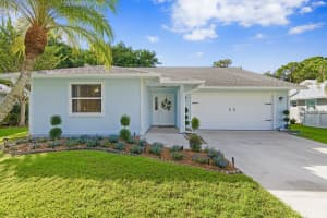 6894 Se Raintree Avenue, Stuart